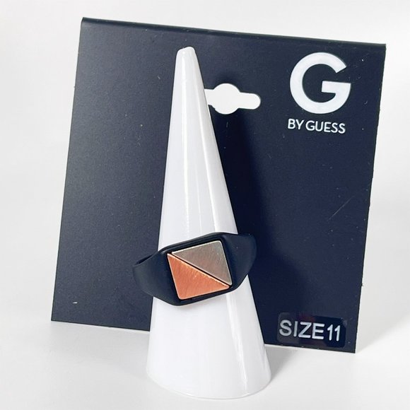 Size 11 Men's Matte Black Ring with Silver and Copper Accents G by Guess - Picture 3 of 4